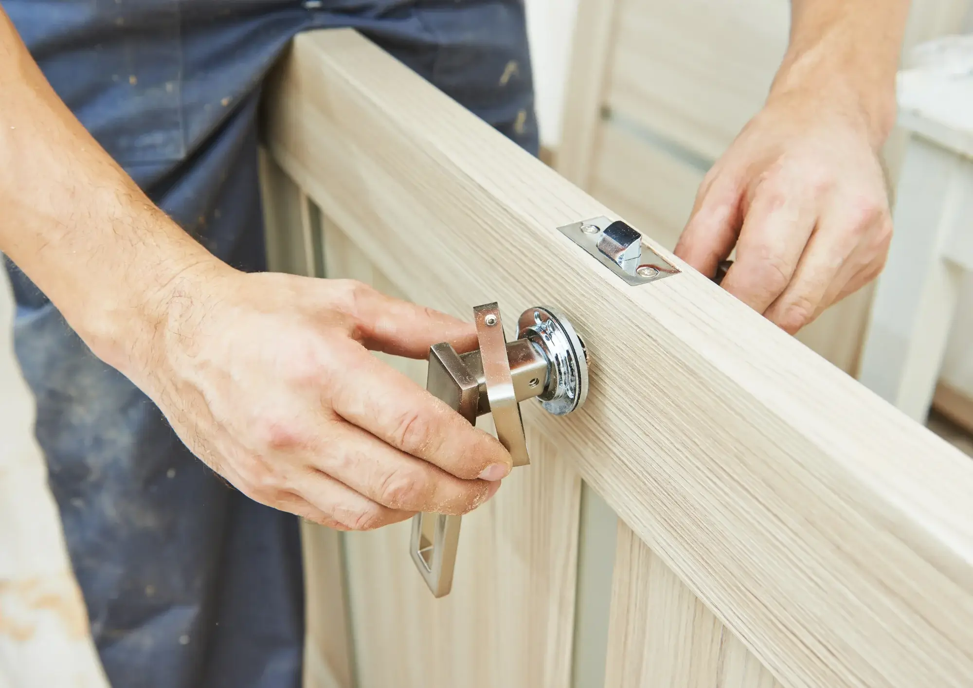 Serrurier Leucate 3 installation de porte et changement de port serrurier port-leucate